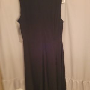 Black Sleeveless Dress